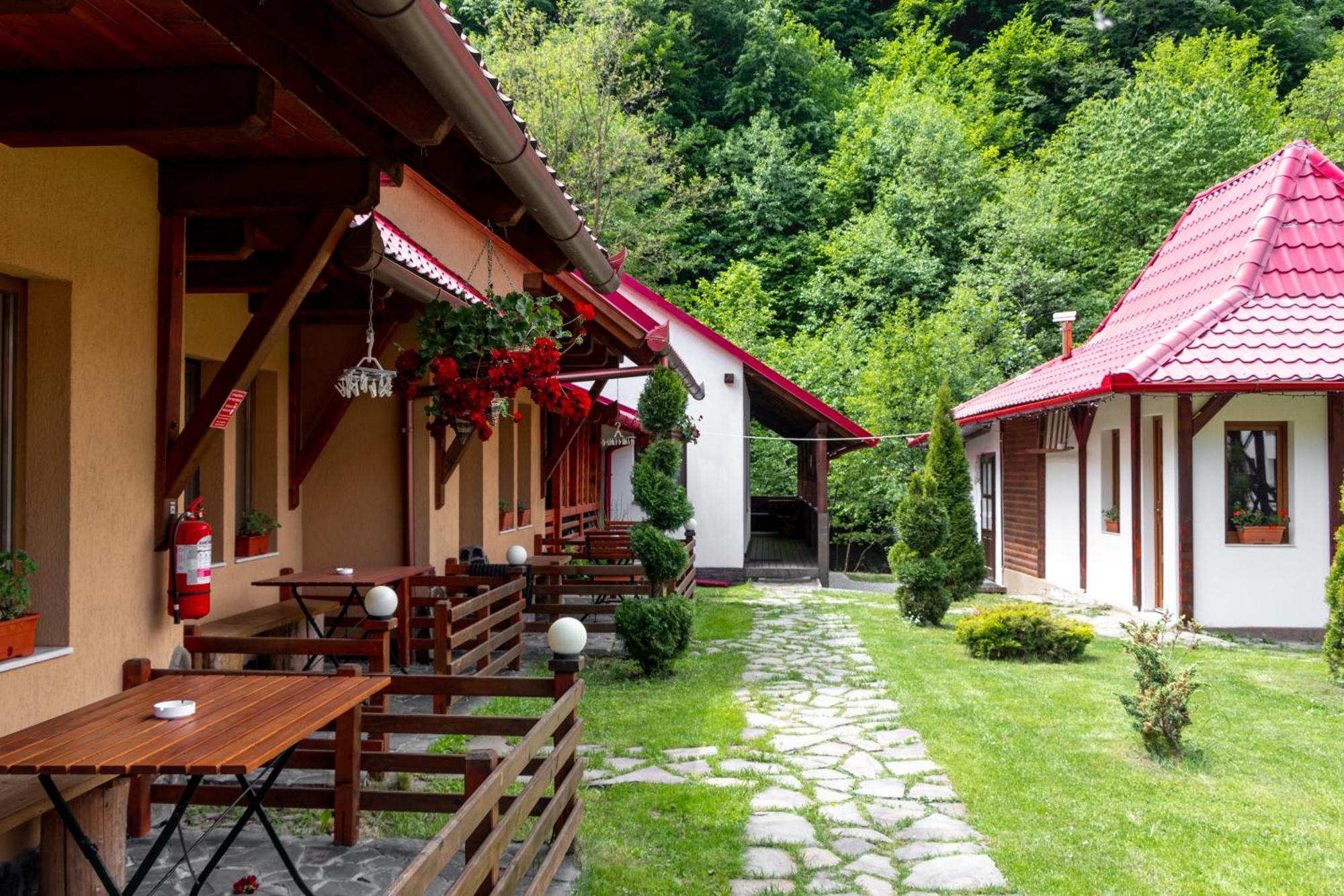 Patakmenti Panzio Spa Corund  Dış mekan fotoğraf