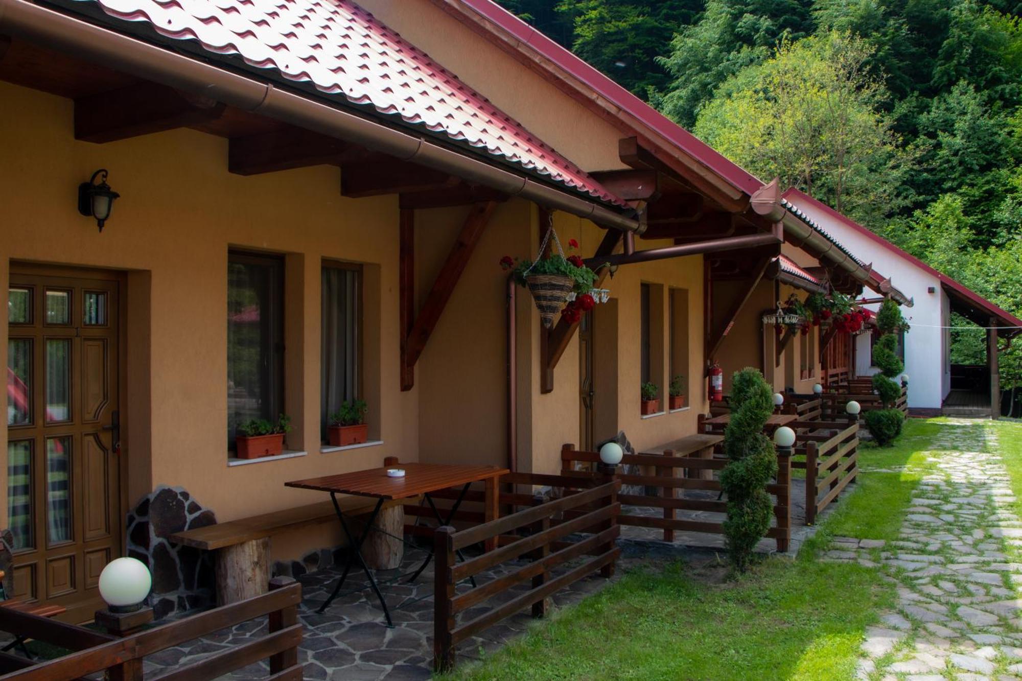 Patakmenti Panzio Spa Corund  Dış mekan fotoğraf